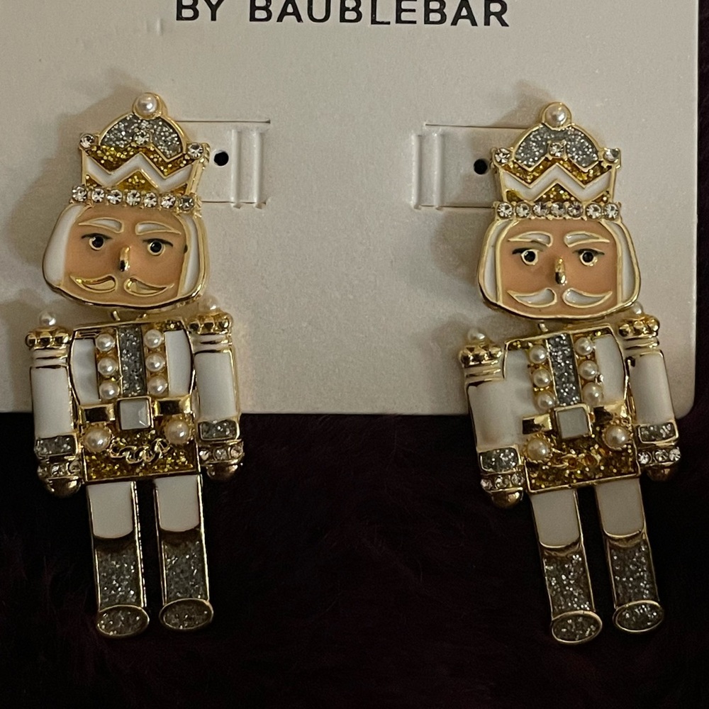 ♥️👑♥️Baublebar Nutcracker Knight Earrings ♥️👑♥️ 💰 Bundle Will Discount 💰